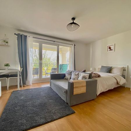 Cozy Riverfront Living, 5-Min Walk To Riverside Train Neuilly-Plaisance Buitenkant foto